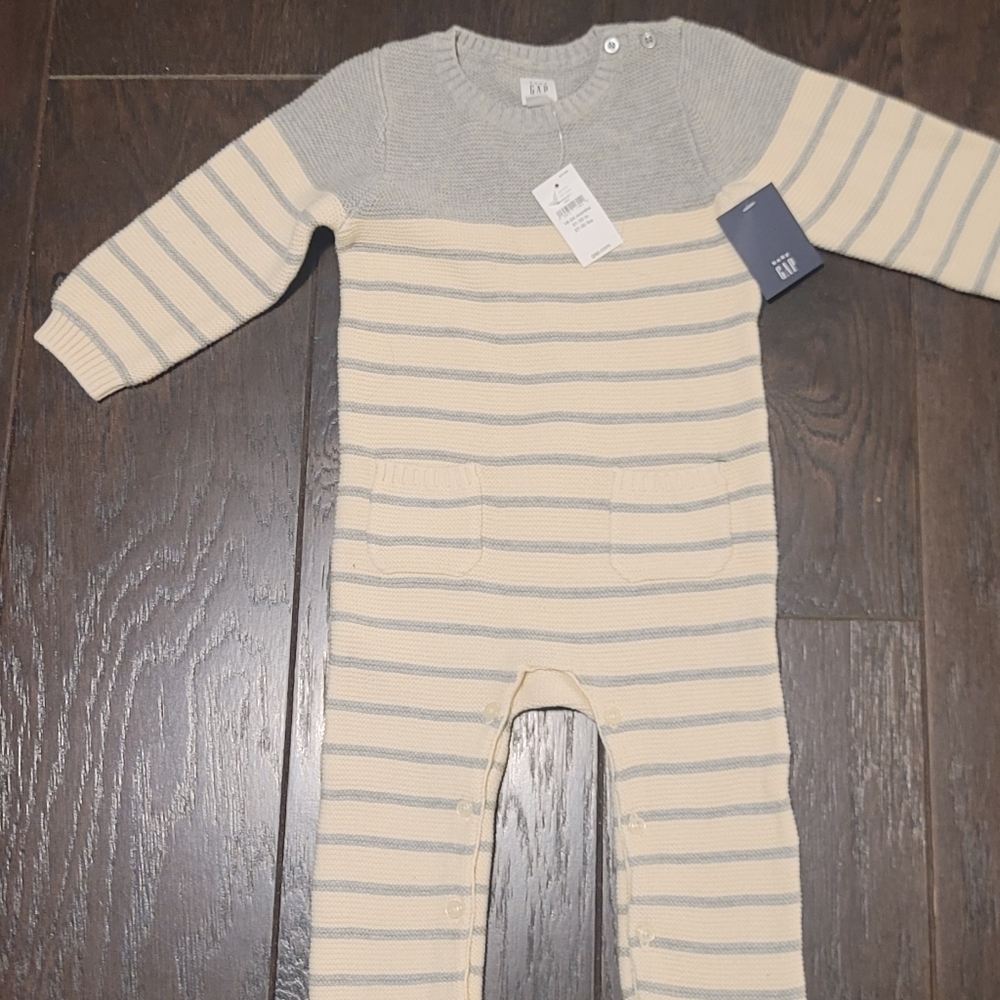 Baby Gap Knit Neutral Cable Knit One Piece  sz 18-24